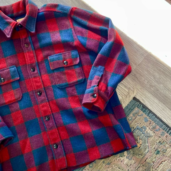 Vintage 1950s Congress Sportswear Macys Mens Classic Plaid Wool Flannel Coat - Picture 3 of 15